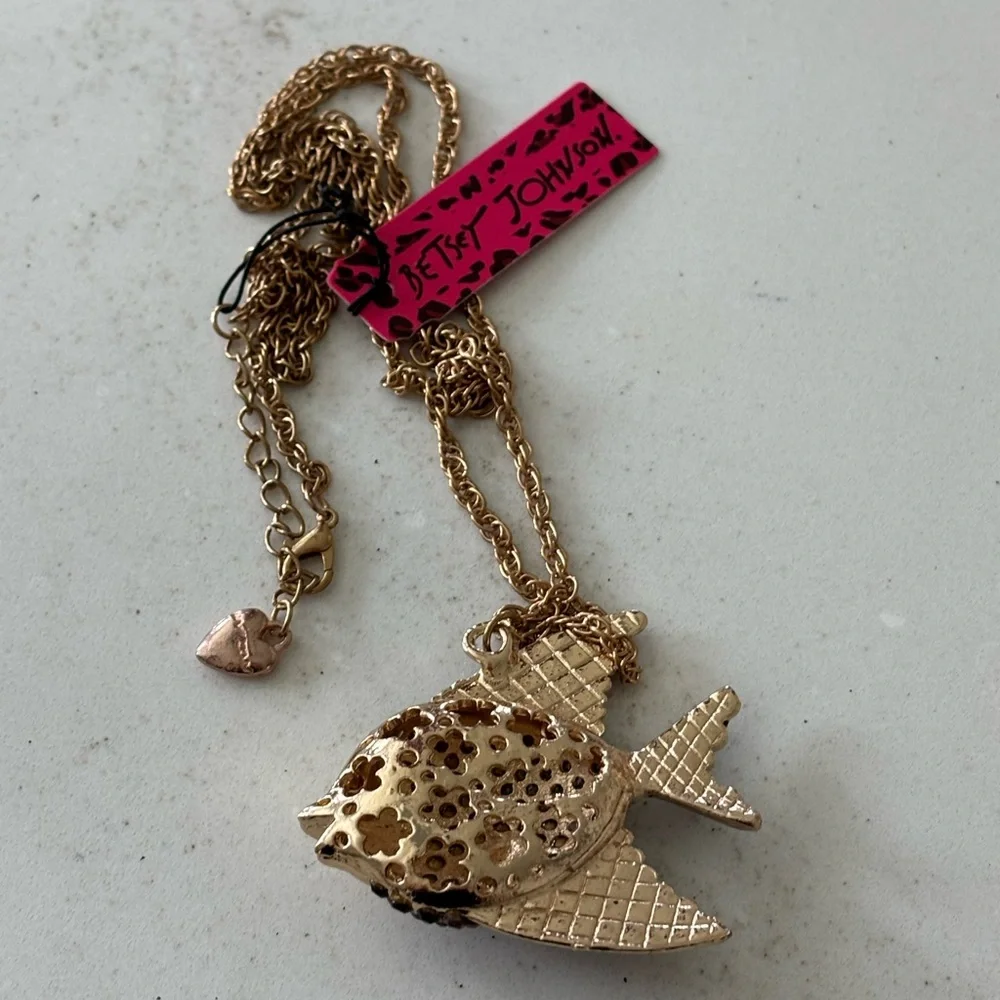 Betsey Johnson Purple and Gold Fish Necklace - Picture 2 of 2